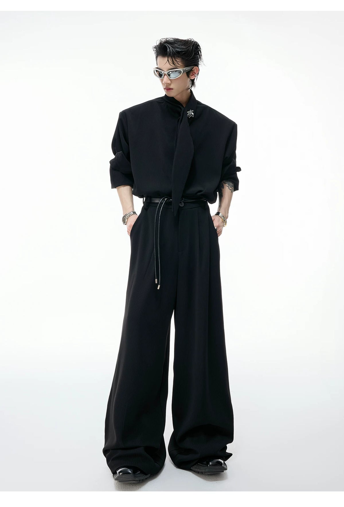 Ribbon-Collar Shirt and Wide-Leg Pants Set - product detail