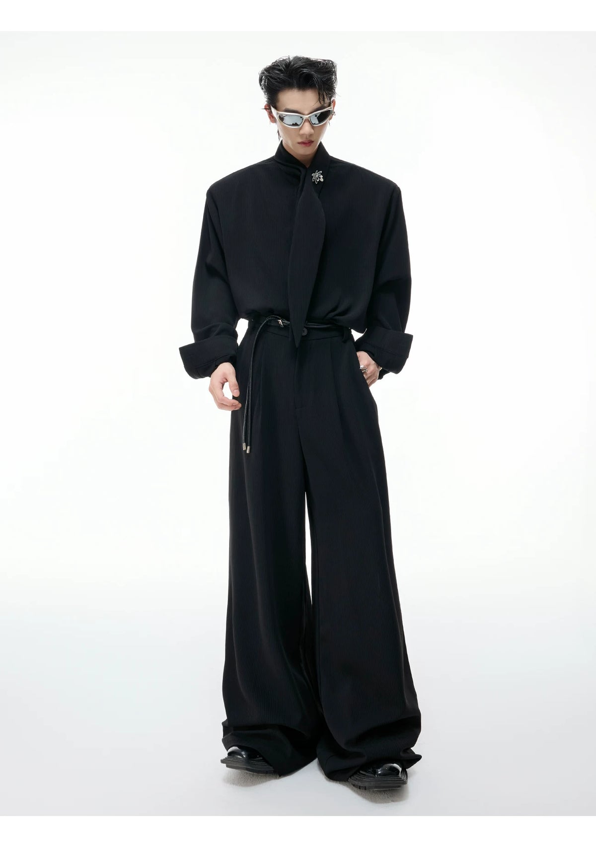 Ribbon-Collar Shirt and Wide-Leg Pants Set - product detail