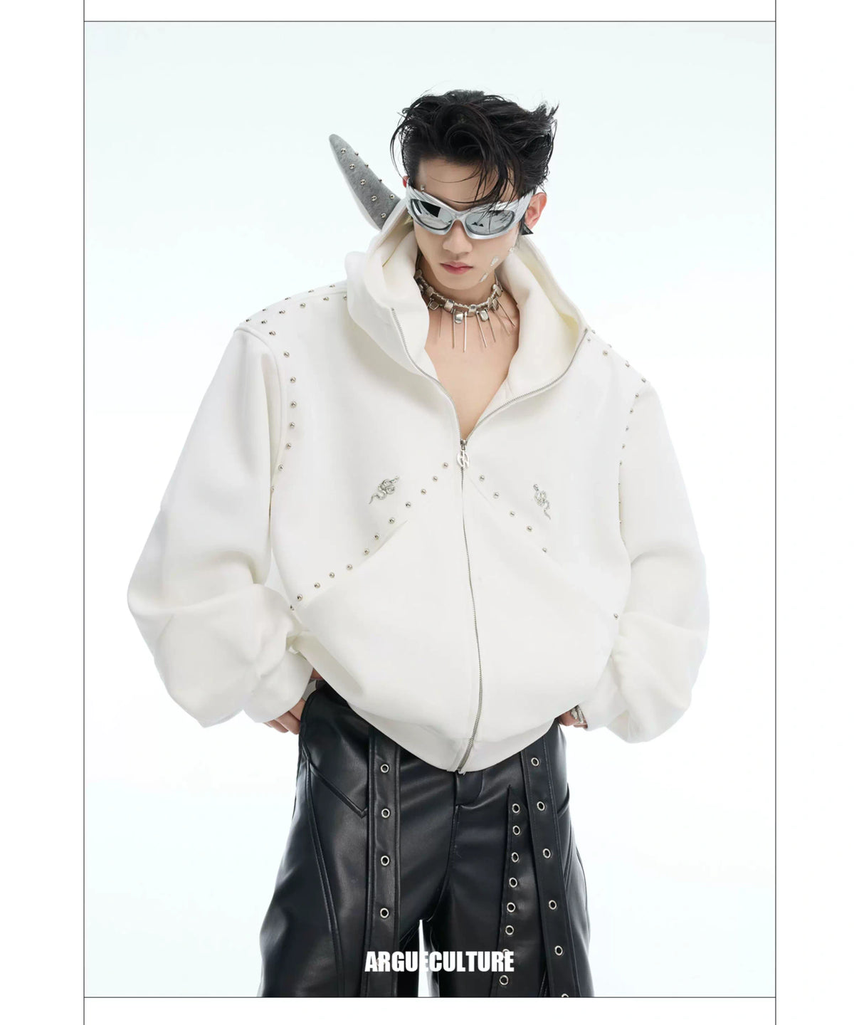 Doberman-Ear Rivet Zip Hoodie - product detail