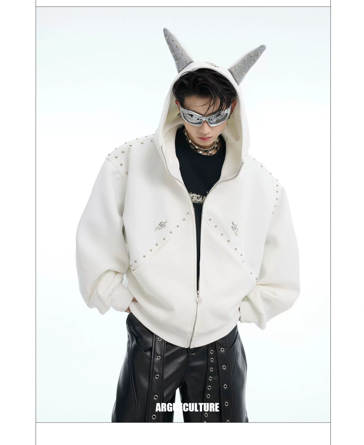 Doberman-Ear Rivet Zip Hoodie - product detail