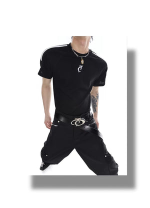 desc::textured-striped-slim-fit-tee-avant-garde-unisex-top-detail-img-3