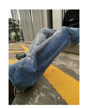 desc::tie-dye-gradient-flared-jeans-with-distressed-hem-detail-img-6