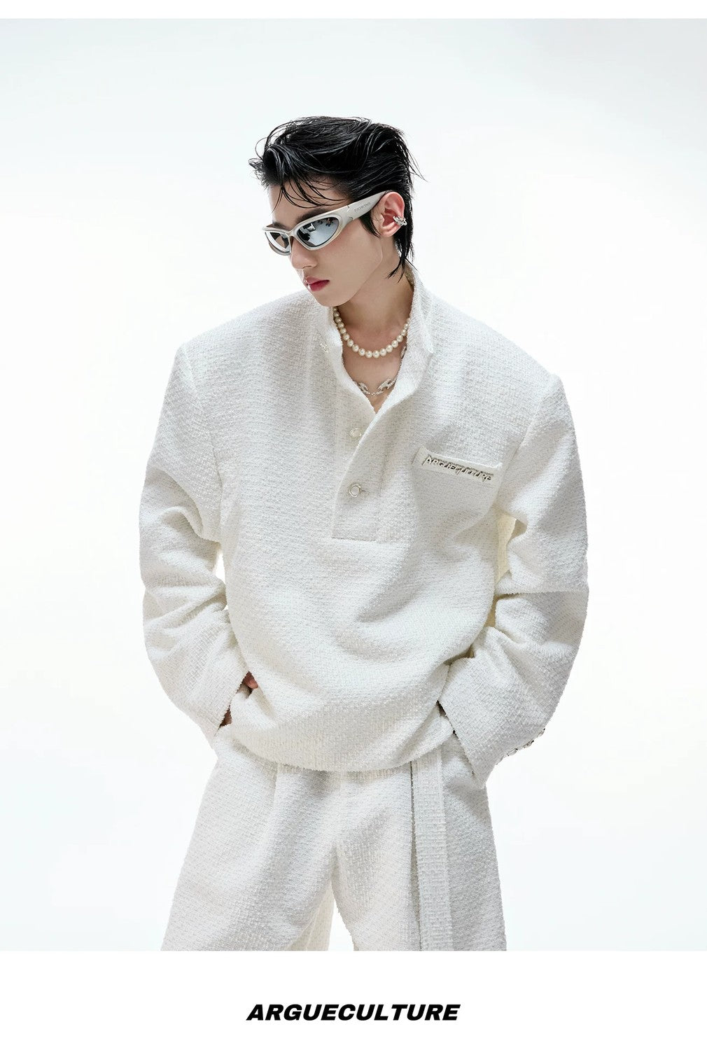 desc::tweed-textured-streetwear-set-pearl-button-jacket-pants-detail-img-10