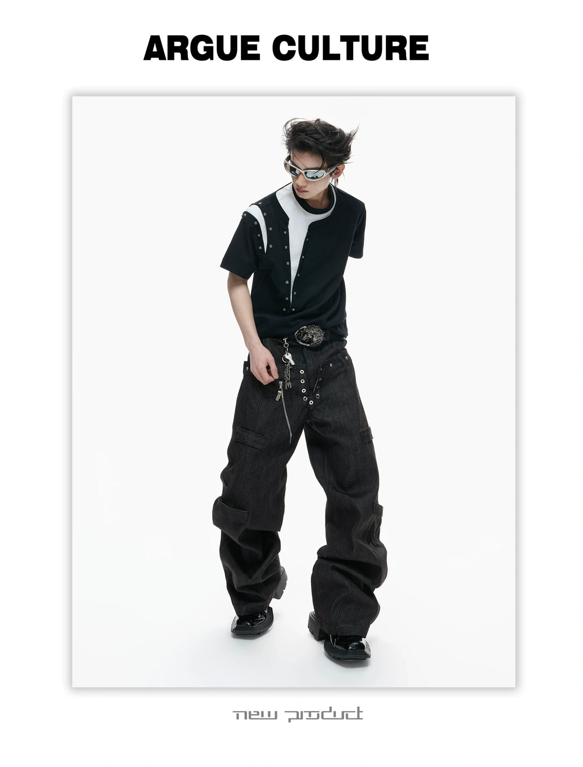 Unisex Faux-Layered Rivet Panel T-Shirt in Black & Gray - detail image 7