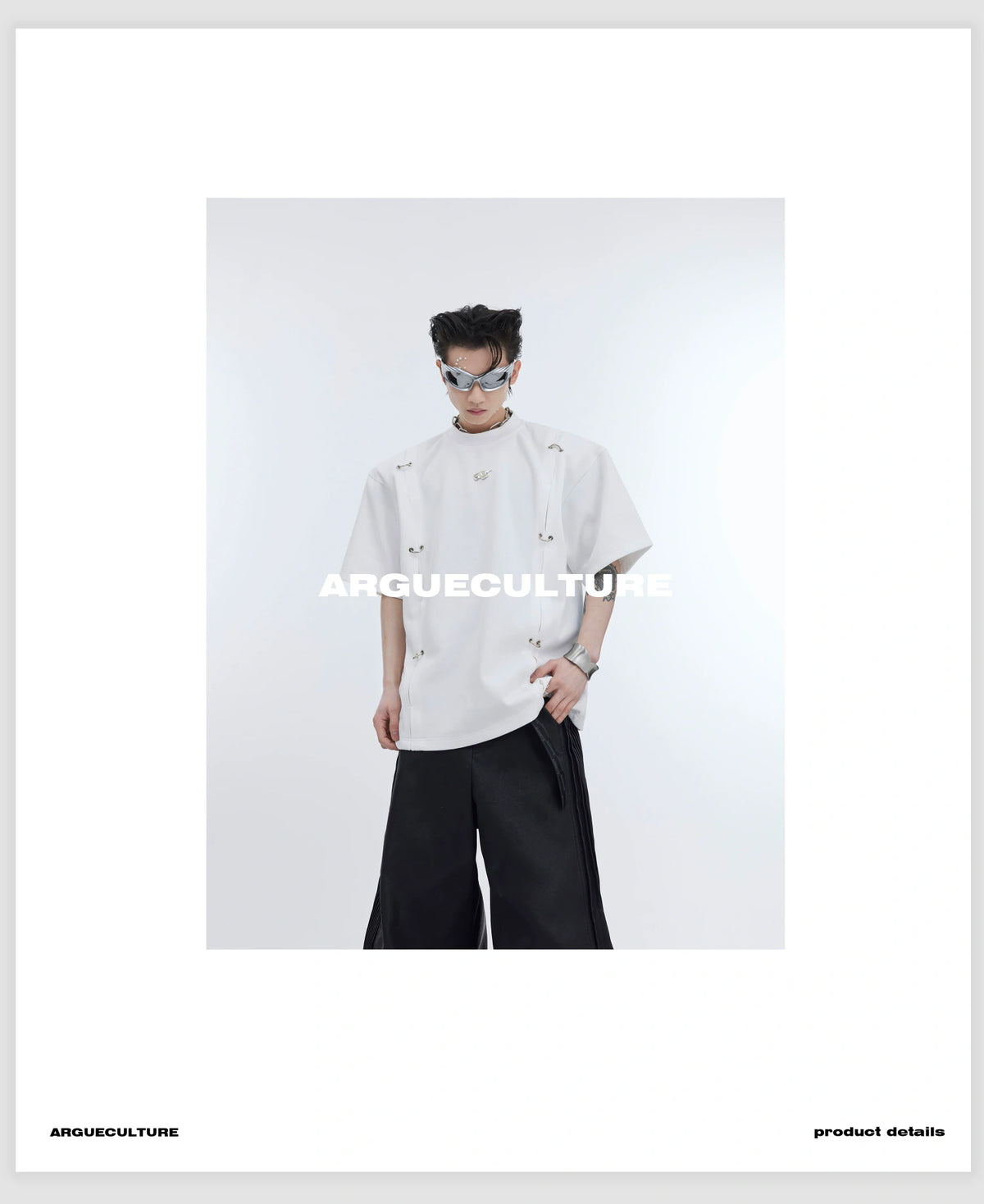 Unisex Metal-Accent Padded Shoulder Crew Neck T-Shirt - detail image 6