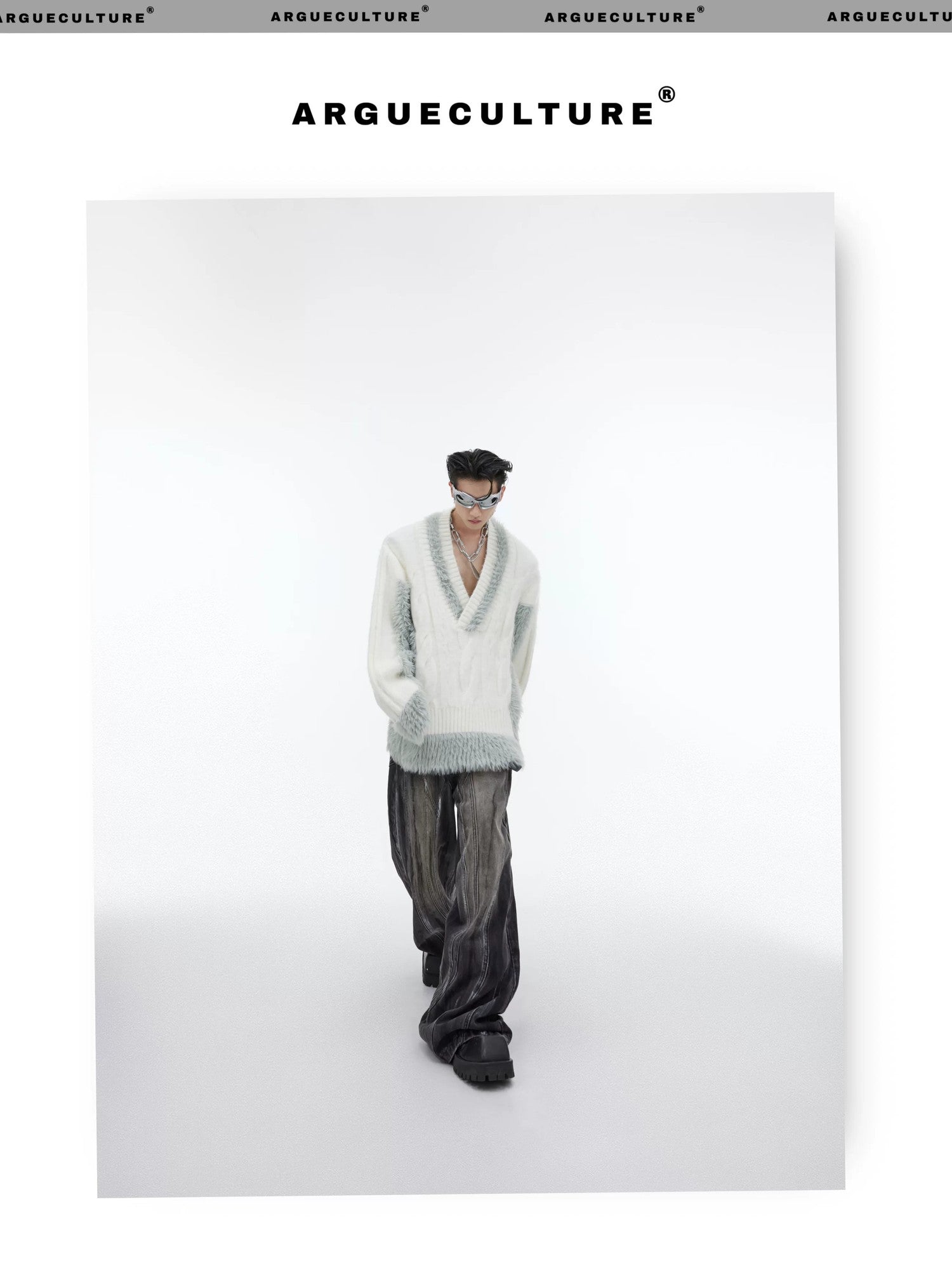desc::v-neck-color-block-plush-knit-sweater-oversized-streetwear-detail-img-3