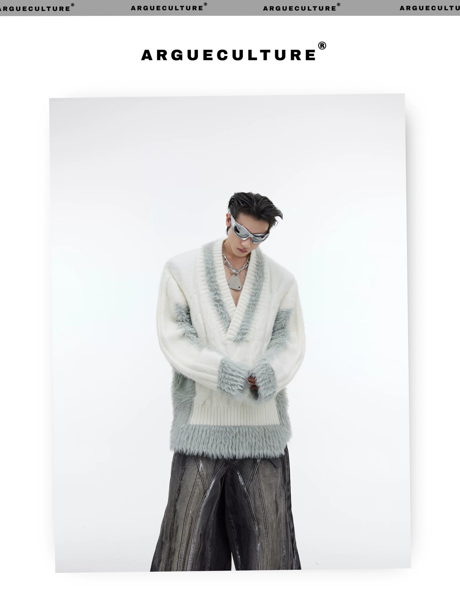 desc::v-neck-color-block-plush-knit-sweater-oversized-streetwear-detail-img-9