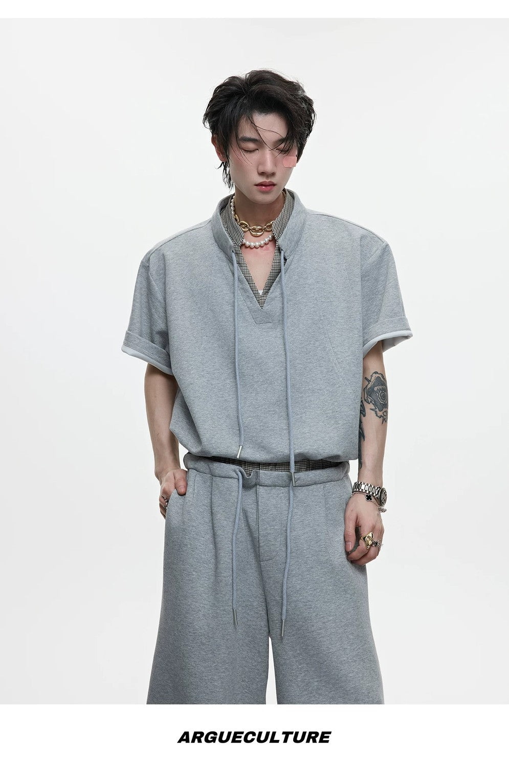 desc::v-neck-houndstooth-streetwear-set-curved-pants-detail-img-14