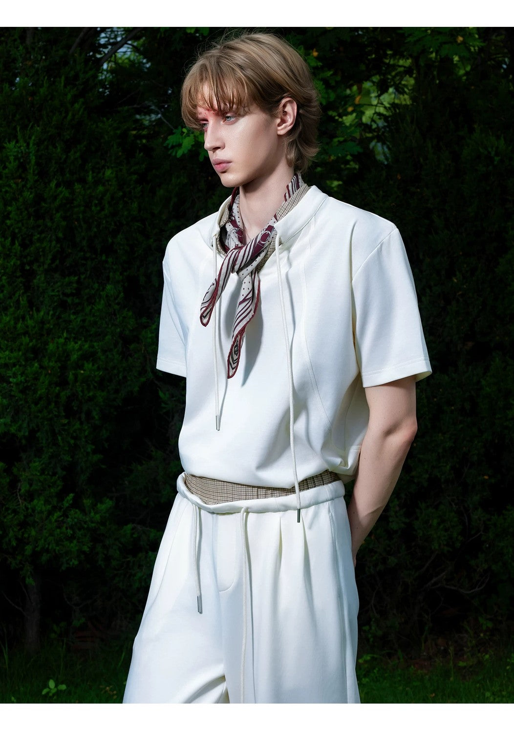 desc::v-neck-houndstooth-streetwear-set-curved-pants-detail-img-7