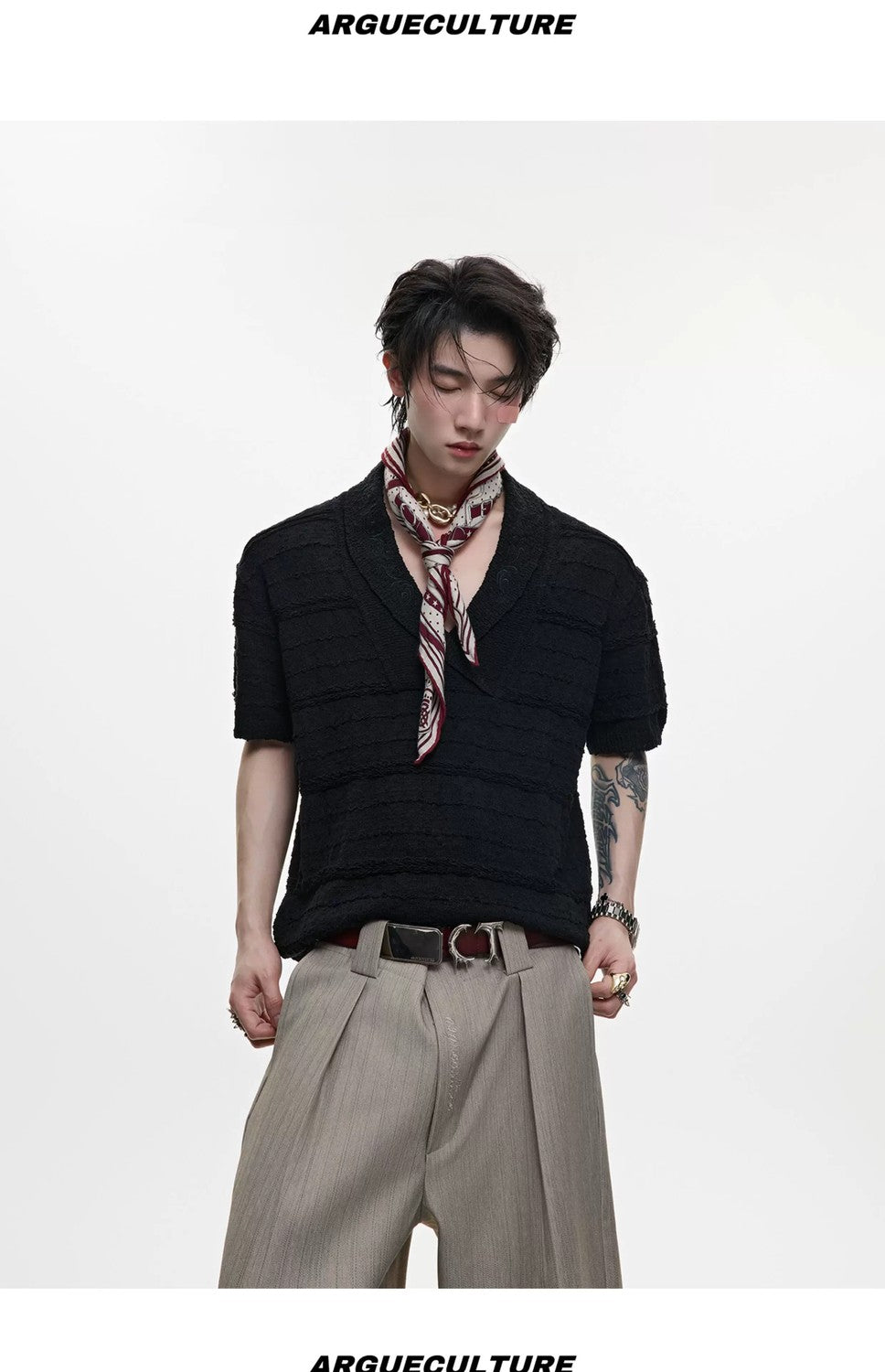 desc::v-neck-knit-streetwear-tee-luxury-embroidery-summer-sweater-detail-img-10