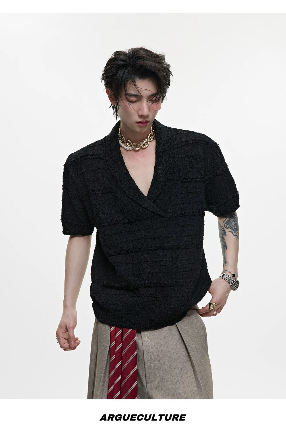 desc::v-neck-knit-streetwear-tee-luxury-embroidery-summer-sweater-detail-img-11