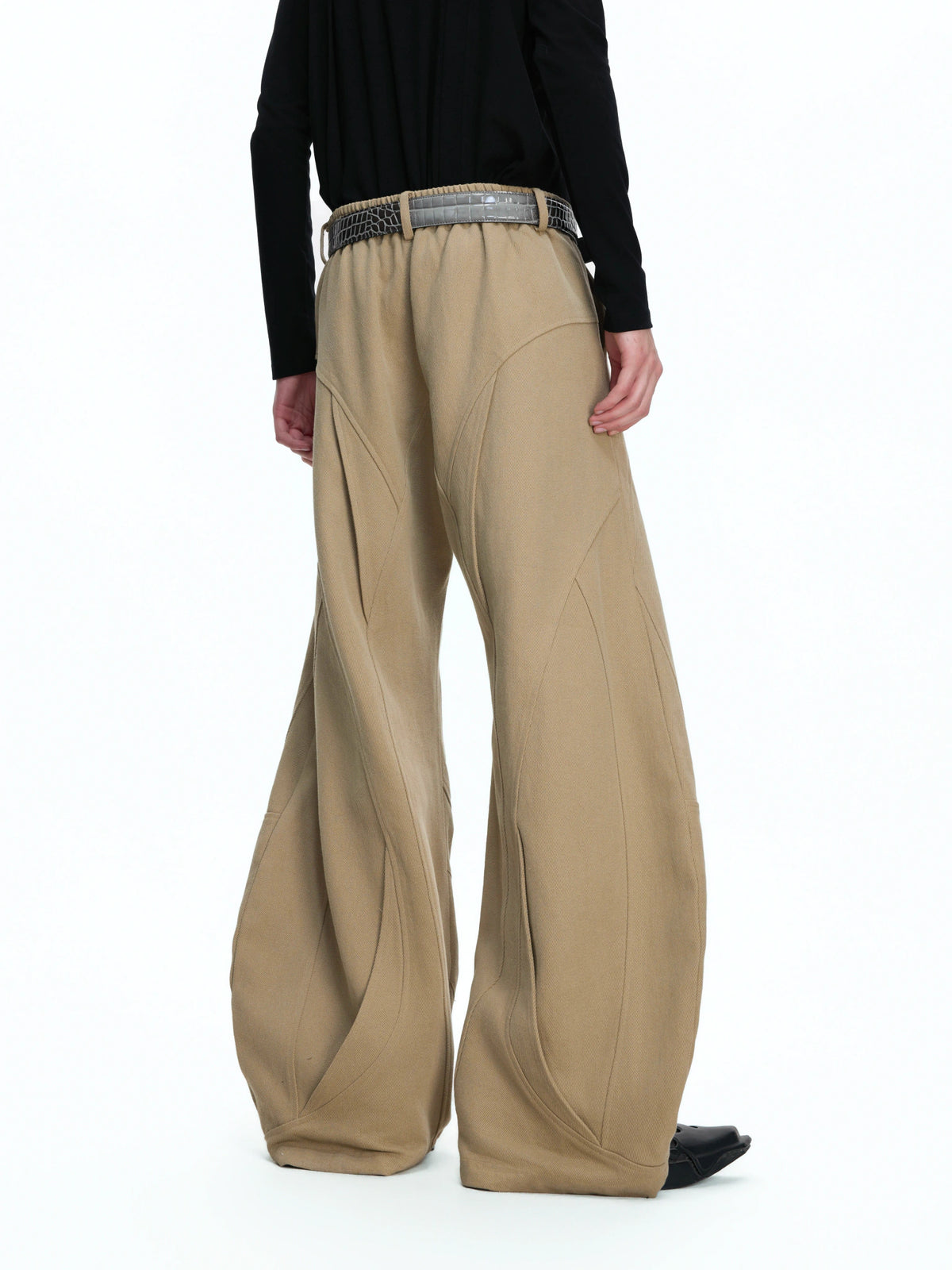 Washed Curved-Leg Cargo Pants in Cotton Lyocell Blend - main image 3