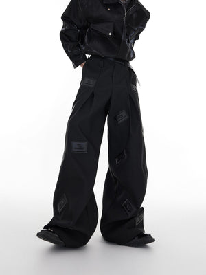 Detail of the unique double-waistband design on streetwear trousers